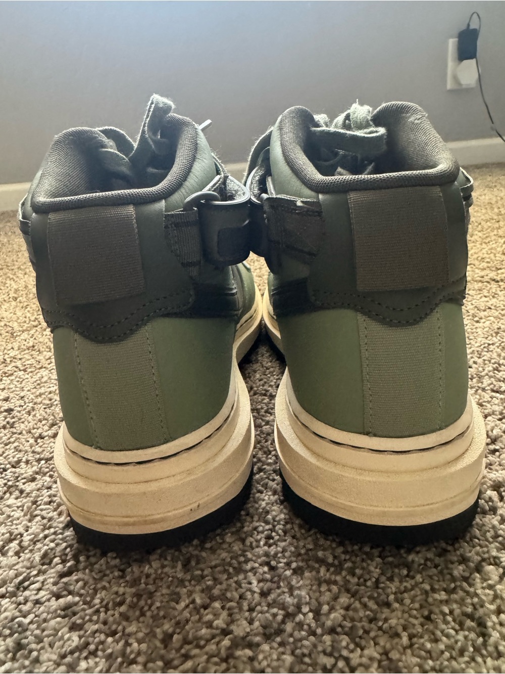 Nike Air Force 1 Mid-Top Sneakers Sage Green with Dark Gray Swoosh - Picture 4 of 7